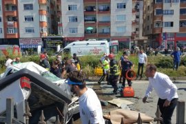 Rize'de Kaza: 2 Ölü 1 Yaralı