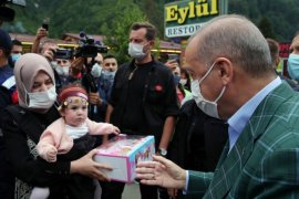 Cumhurbaşkanı Erdoğan Ayder Yaylası'nda