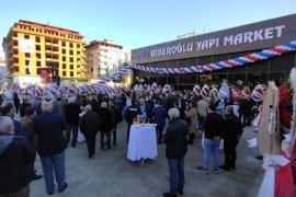 Biberoğlu Yapı Market Görkemli Törenle Açıldı