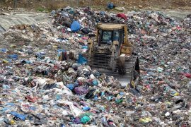 Tabiat Parkının Dibinde Çöp Toplama Tesisi