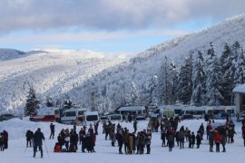 Atabarı Kayak Merkezi Hafta Sonu Doldu Taştı