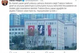 Trabzon'da Atatürk Posteri Ters Asıldı