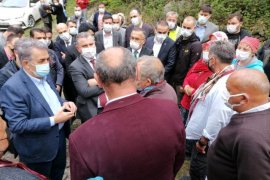 AK Partili Vekiller İkizdere'de Vatandaşı Dinledi