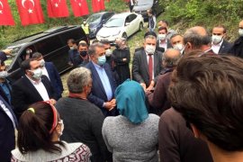 AK Partili Vekiller İkizdere'de Vatandaşı Dinledi