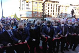 Biberoğlu Yapı Market Görkemli Törenle Açıldı