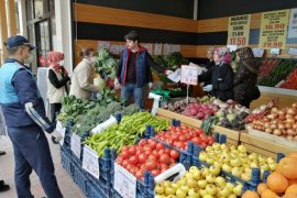 Rize'de Açıkta Satılan Gıda Maddeleri Denetlendi