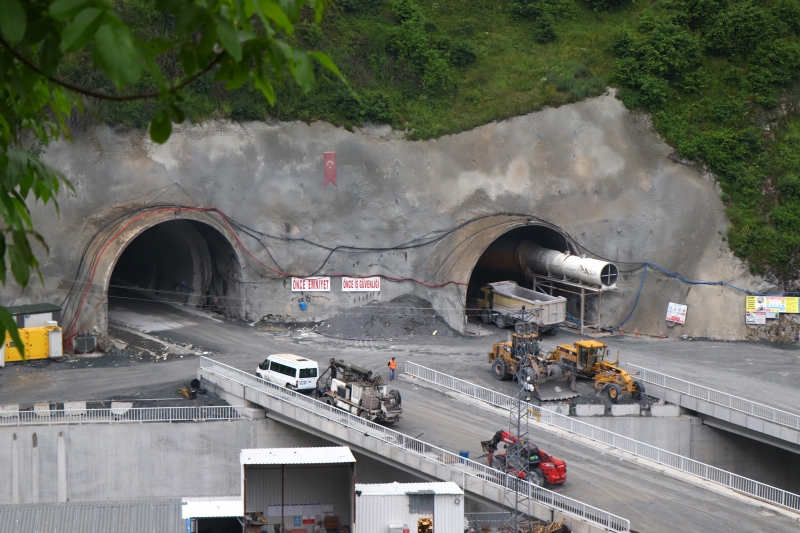 1 Milyar TL'lik Dünyanın En Uzun Tünelinde Sona Yaklaşılıyor