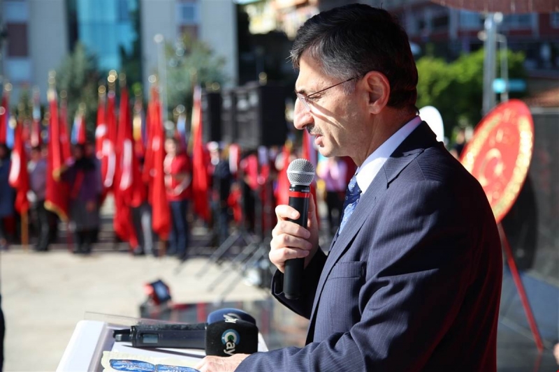 Vali Erdoğan Bektaş, Rize'deki Son Törenine Katıldı